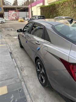 هیوندای ئەلەنترا